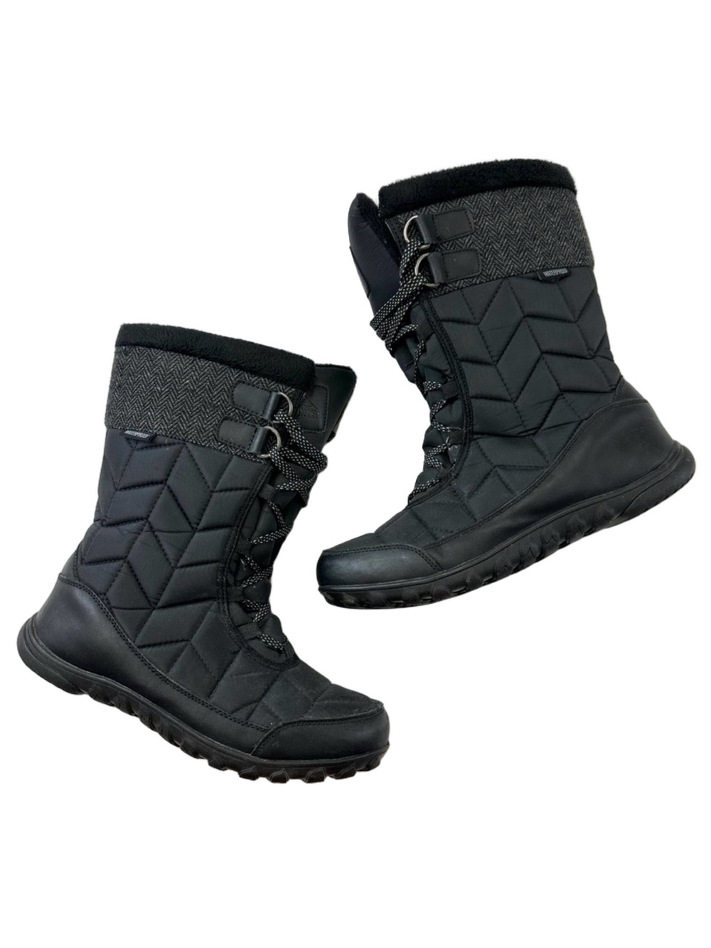 McKinley Thinsulate womens waterproof winter boots Size 9 black Lola quilted